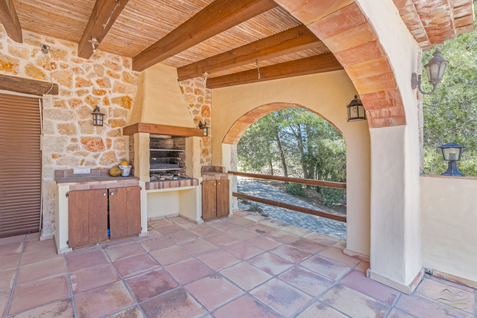 Ferme de campagne avec vue panoramique à vendre à Javea