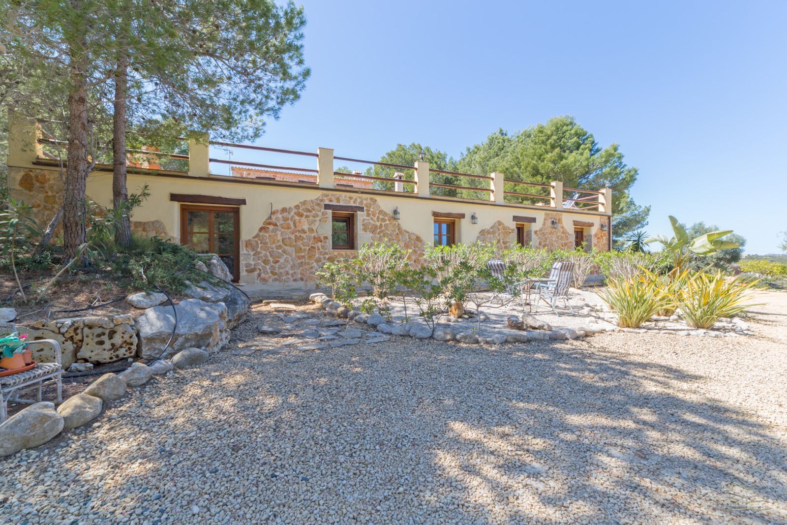 Ferme de campagne avec vue panoramique à vendre à Javea