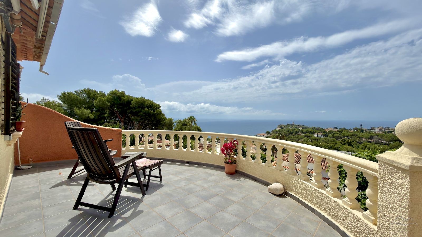 Villa à vendre avec des vues imprenables sur la mer - Balcon sur la mer - Javea