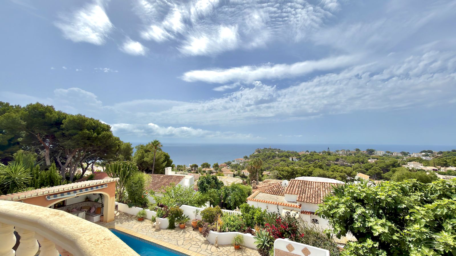 Villa à vendre avec des vues imprenables sur la mer - Balcon sur la mer - Javea