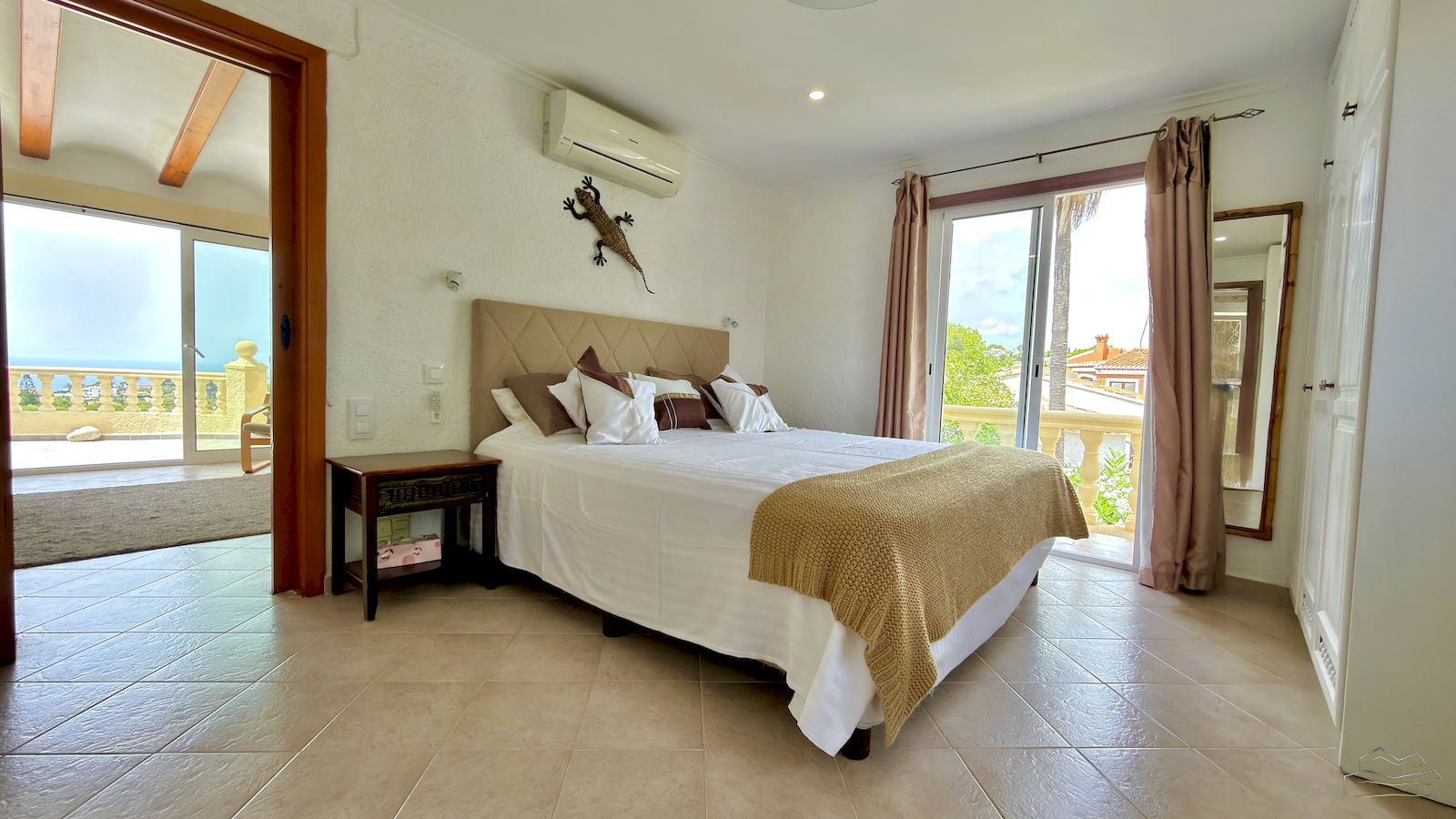 Villa à vendre avec des vues imprenables sur la mer - Balcon sur la mer - Javea