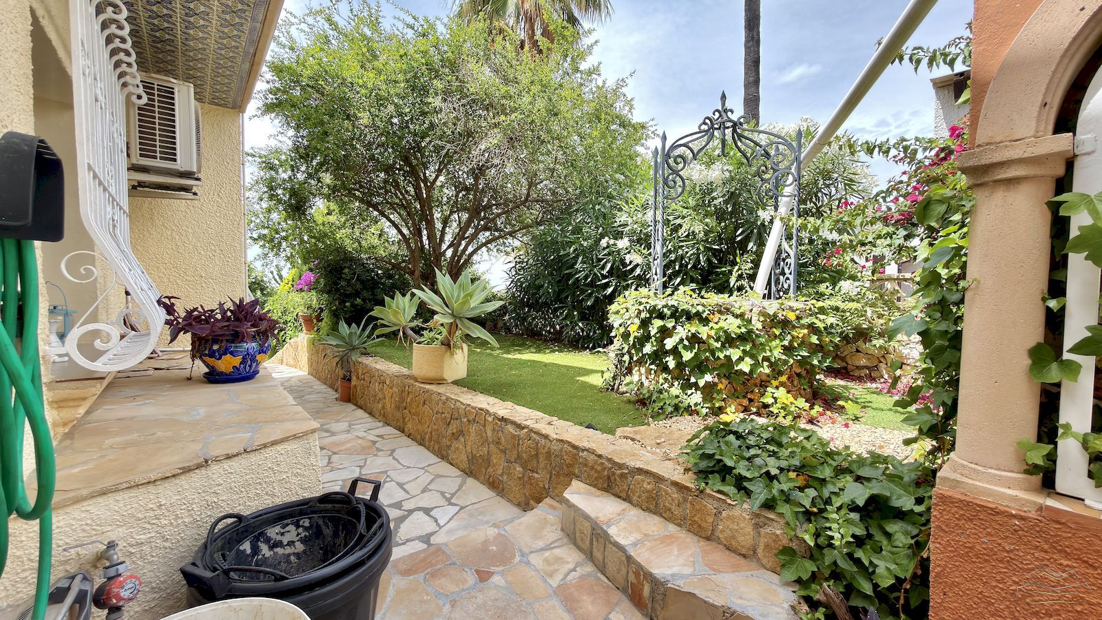 Villa à vendre avec des vues imprenables sur la mer - Balcon sur la mer - Javea
