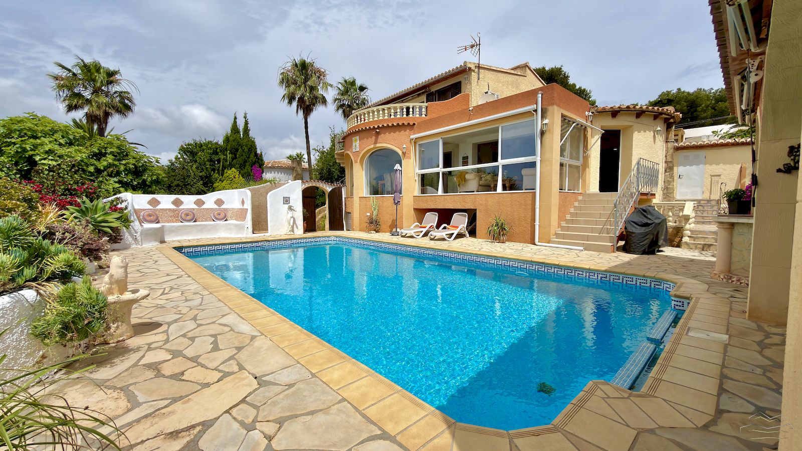 Villa à vendre avec des vues imprenables sur la mer - Balcon sur la mer - Javea