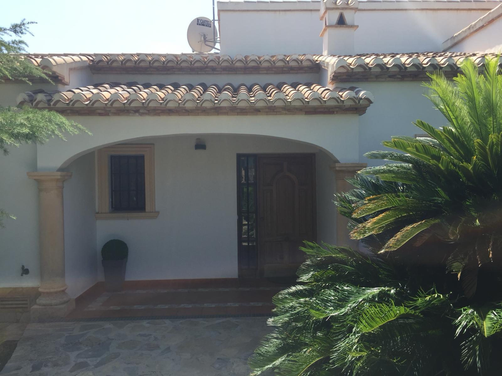 Villa à louer à l’année - Javea