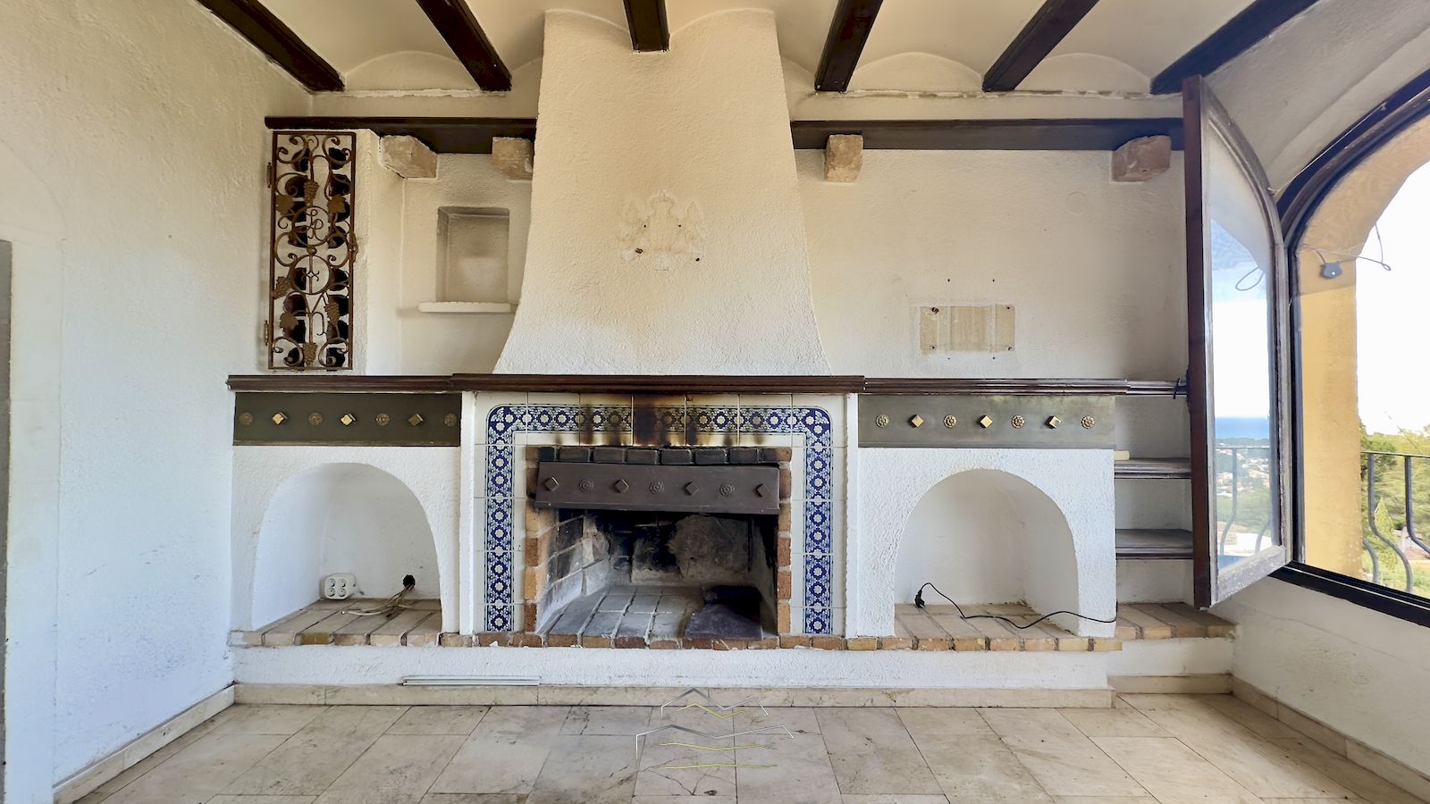 Villa à vendre à rénover avec vue sur la mer à Javea