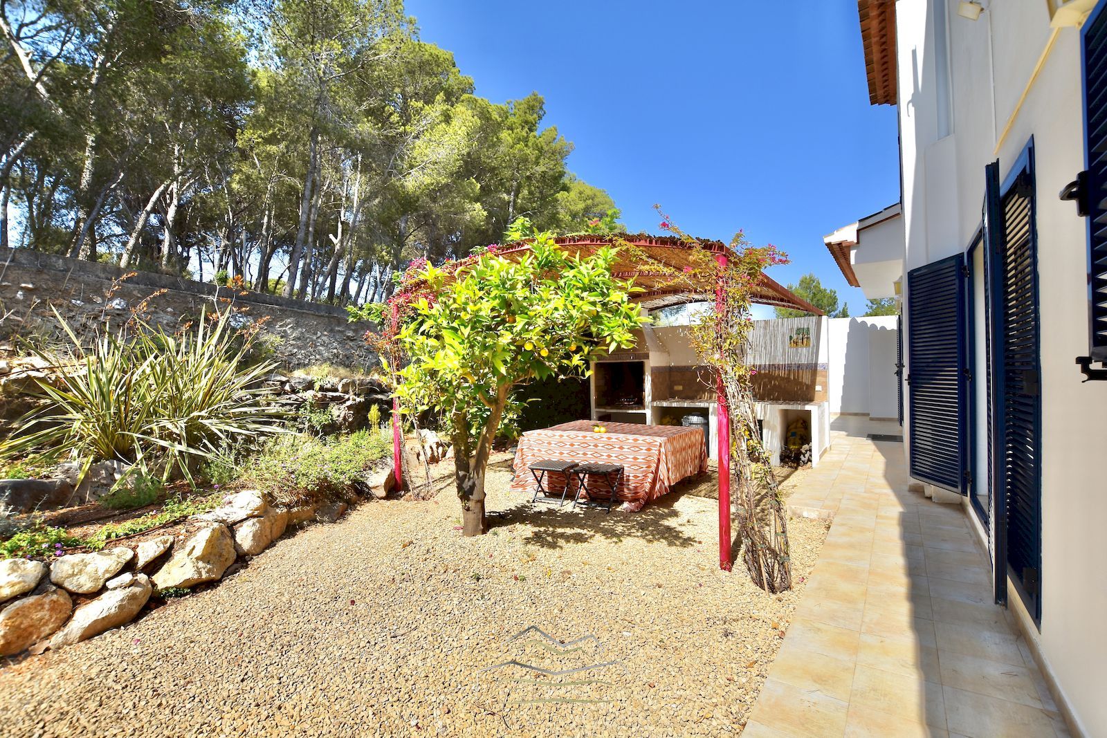 Villa à Louer Temporairement à Cala Blanca - Javea