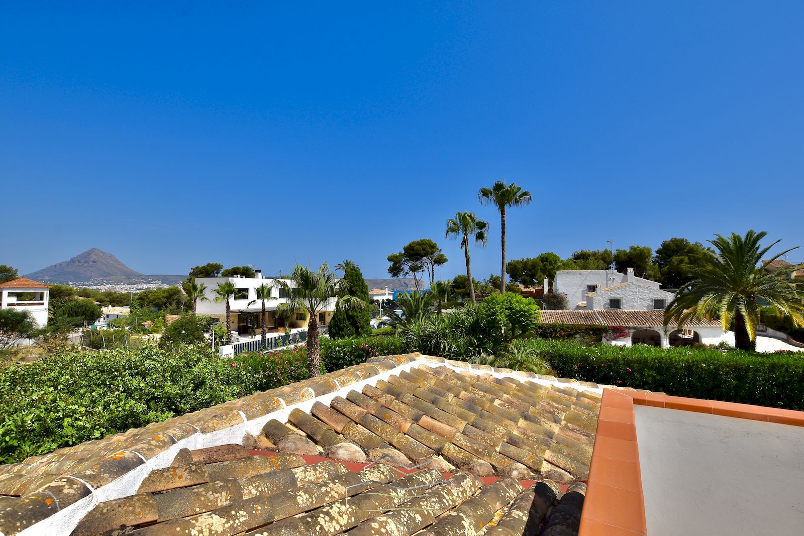 Villa à Louer Temporairement à Cala Blanca - Javea