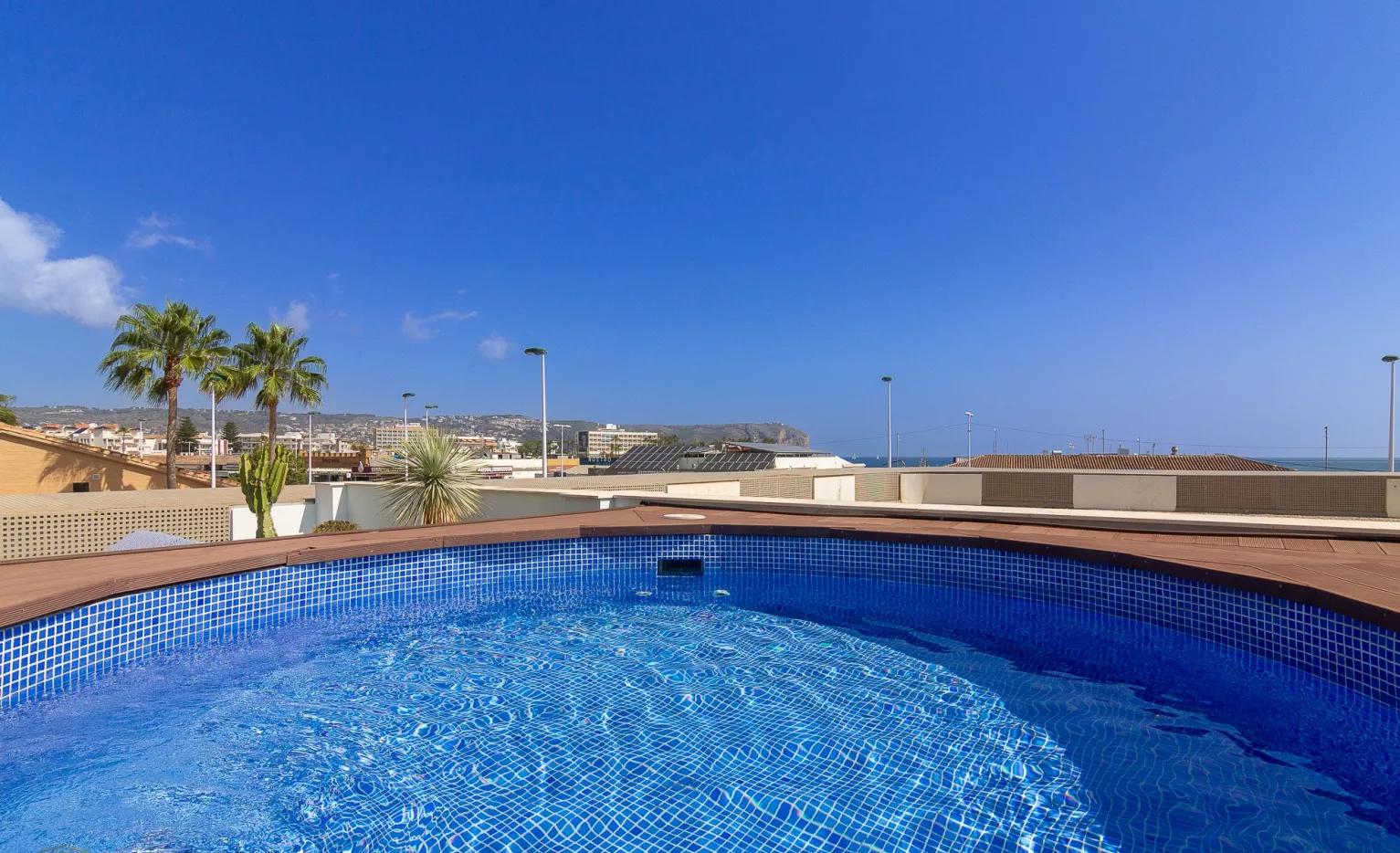 Appartement à vendre avec vue sur la mer, piscine privée à Playa del Arenal - Javea